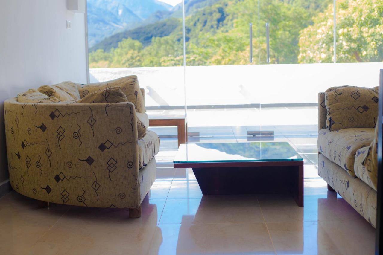 Crystal Riverston Deck Matale Buitenkant foto
