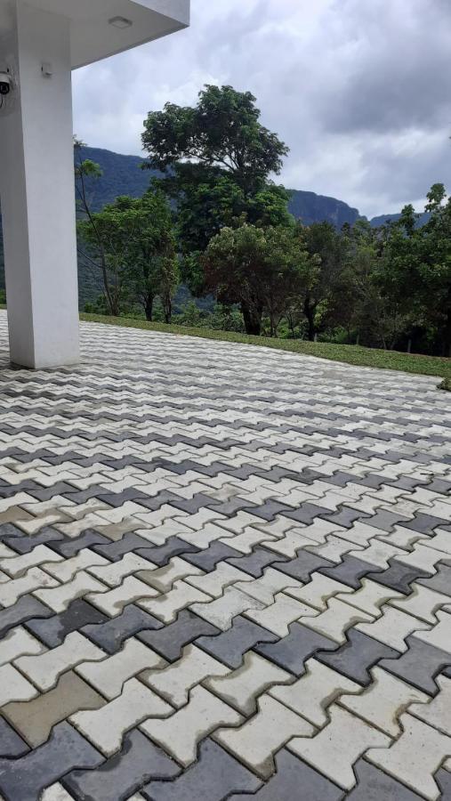 Crystal Riverston Deck Matale Buitenkant foto