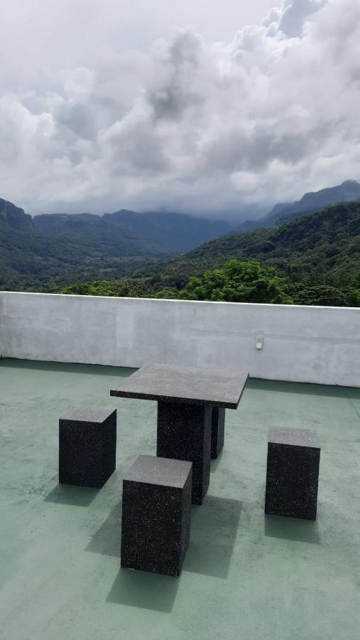 Crystal Riverston Deck Matale Buitenkant foto
