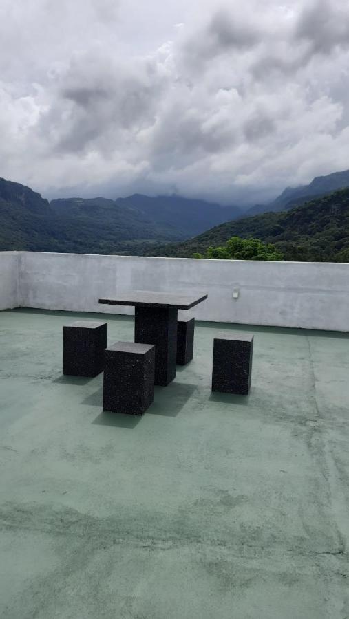 Crystal Riverston Deck Matale Buitenkant foto